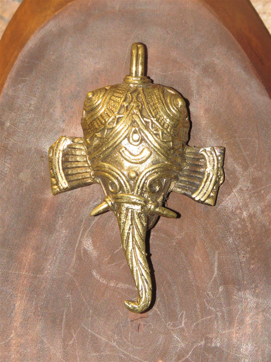 Wood And Dhokra Craft Wall Hanger With 3 Key Holders