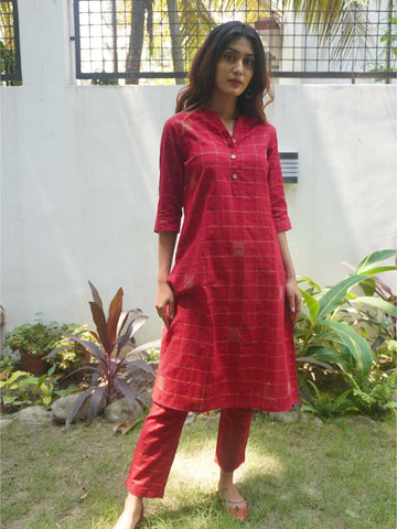 Red-Zari Khadi Co-Ordinated Set With Kantha Hand Embroidery Detailing