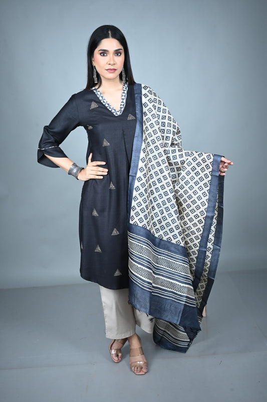 Black Silk Slub Kurta with Hand Embroidery All Over