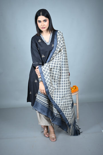Black Silk Slub Kurta with Hand Embroidery All Over