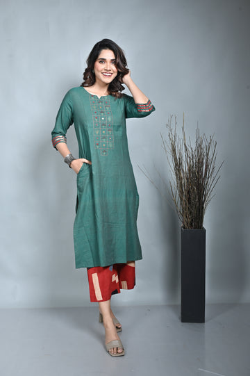 Green Hand Woven Kurta With Kantha Hand Embroidery Detailing
