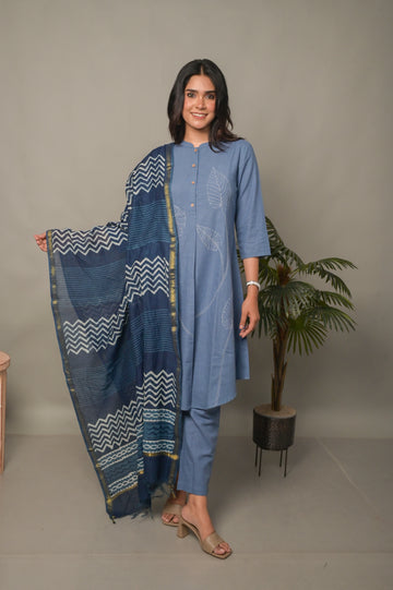 Sea Blue A-Line Co-ord set with Floral Motifs (Set of 2)