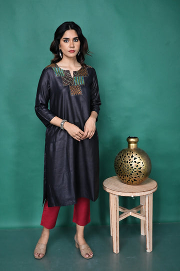 Black Tassar Silk Straight Cut Kurta With Kantha Embroidery Step Yoke