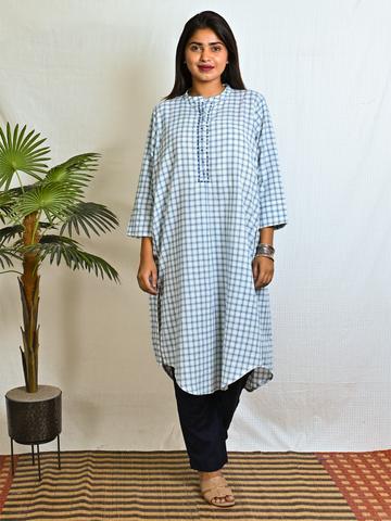 White-Blue Checks Handwoven Antifit Kurta With Kantha Detailing