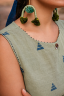 Olive Green Cotton Sleeveless Kurta Set (set of 2)
