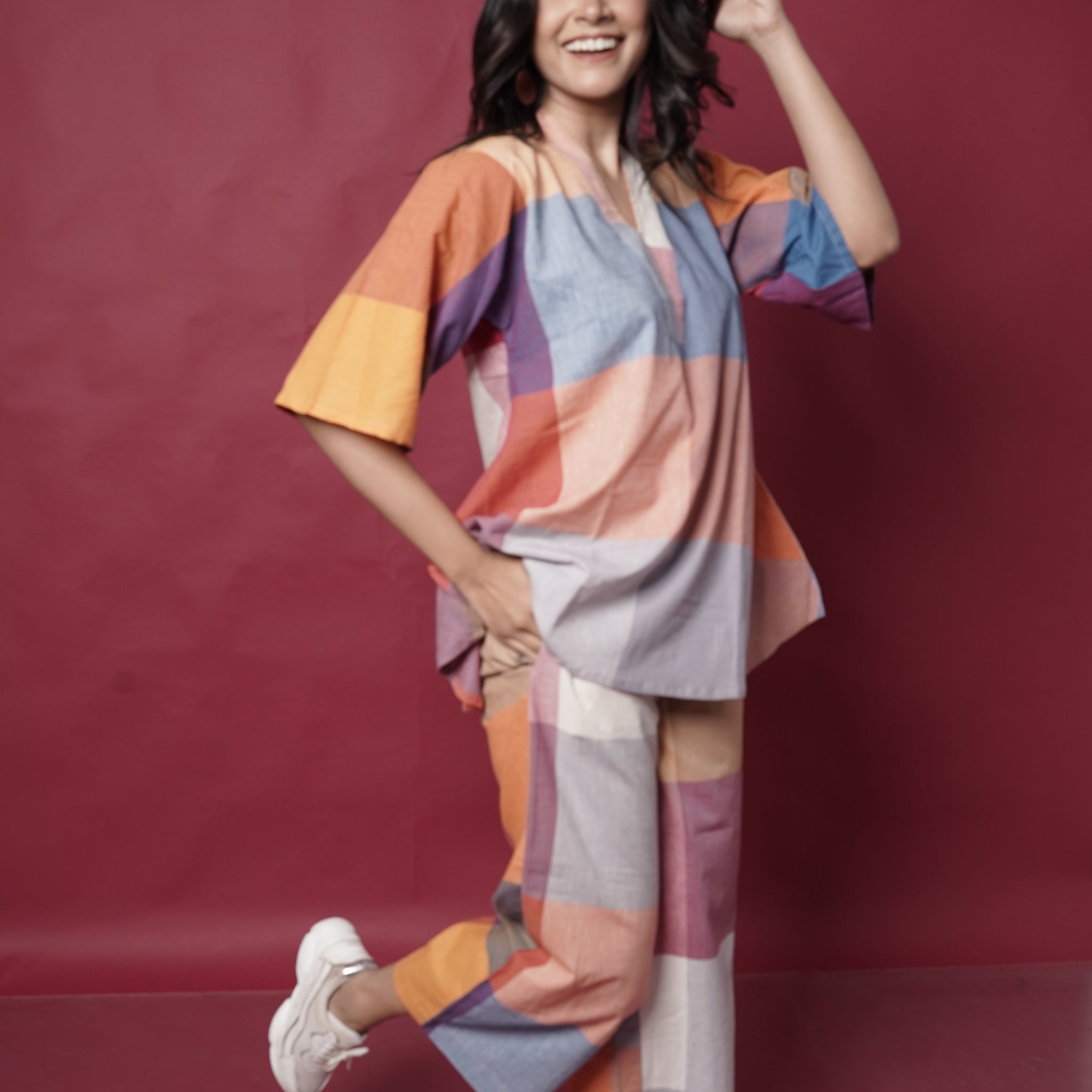 Red-White-Grey Checks Handwoven Antifit Co-ord Set (Set of 2)