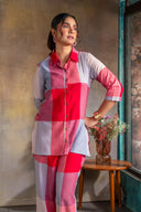 Red-White Checks Handloom Cotton High-Low Co-ord Set (set of 2)