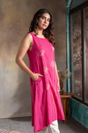 Pink Floral Handlloom Cotton Hand Embroidered Kurta Set (set of 2)