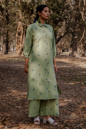 Olive Green Cotton Front Open Shirt Collar Kurta Set (set of 2)