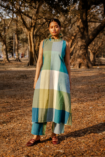 Lime Checks Handloom Cotton Halter Neck Kurta Set with Lime Checks Flared Pants (set of 2)