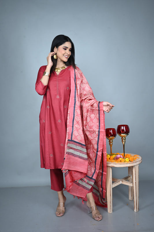 Red Tassar Dupatta with Hand Block Print