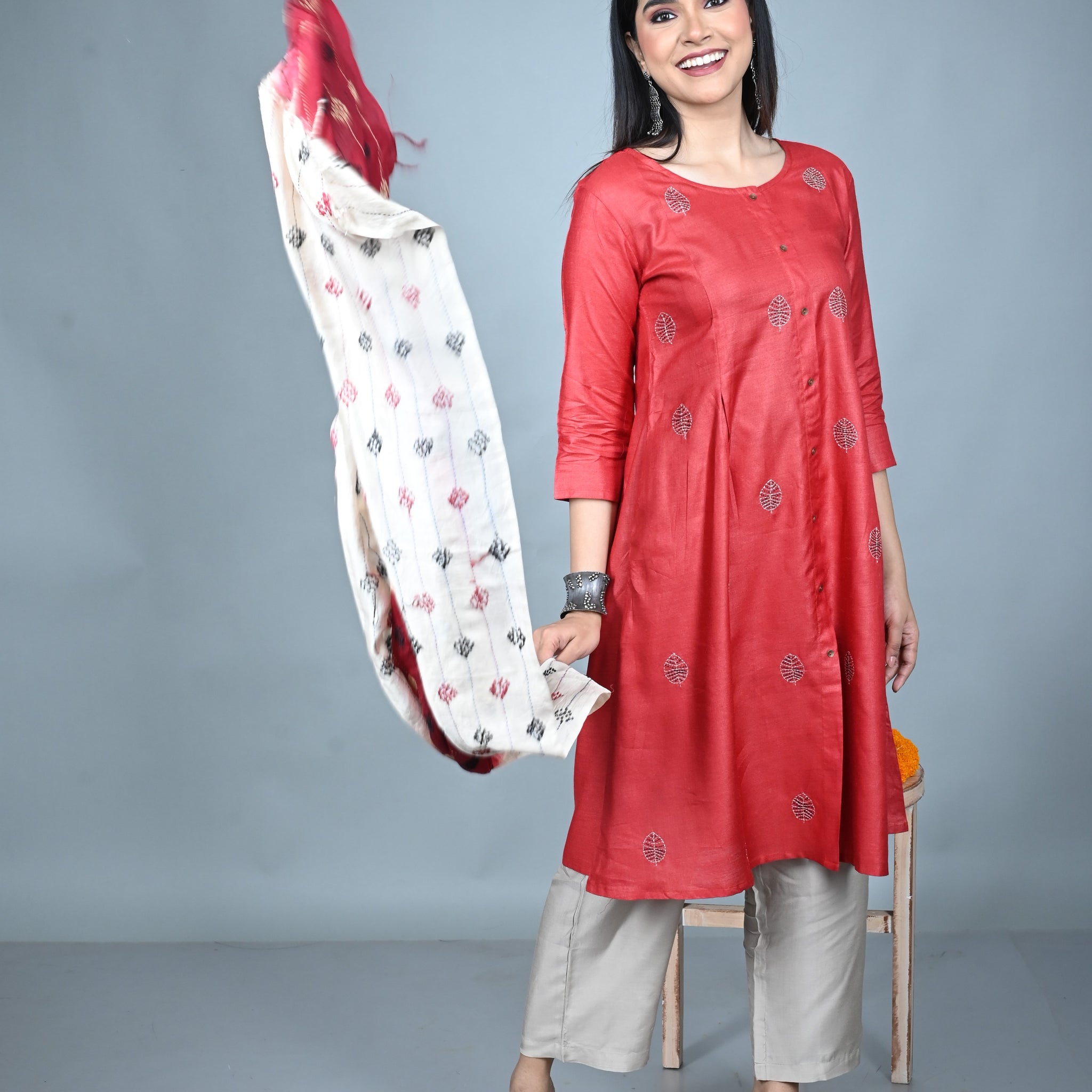 Red & White Tassar Silk Stole with Hand Embroidery