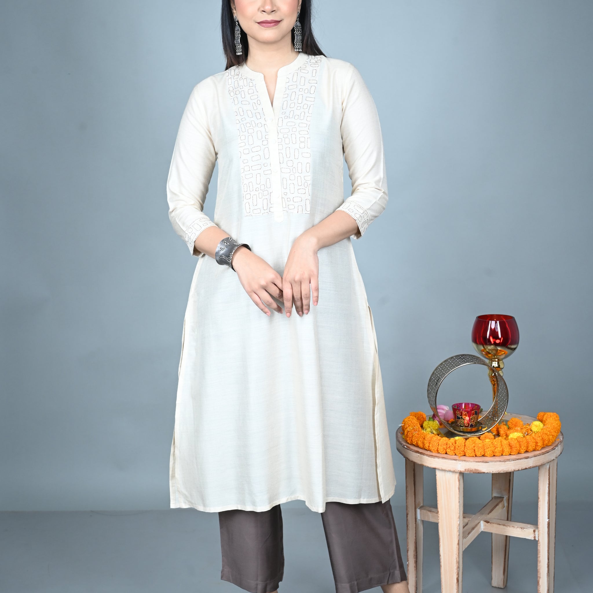 White tassar A-Line Kurta with Hand-Embroidered Yoke Co-ord Set (Set of 2)