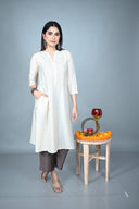 White Hand Embroidered Tassar Silk Kurta Set (Set of 2)