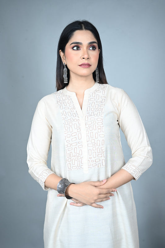White tassar A-Line Kurta with Hand-Embroidered Yoke Co-ord Set (Set of 2)