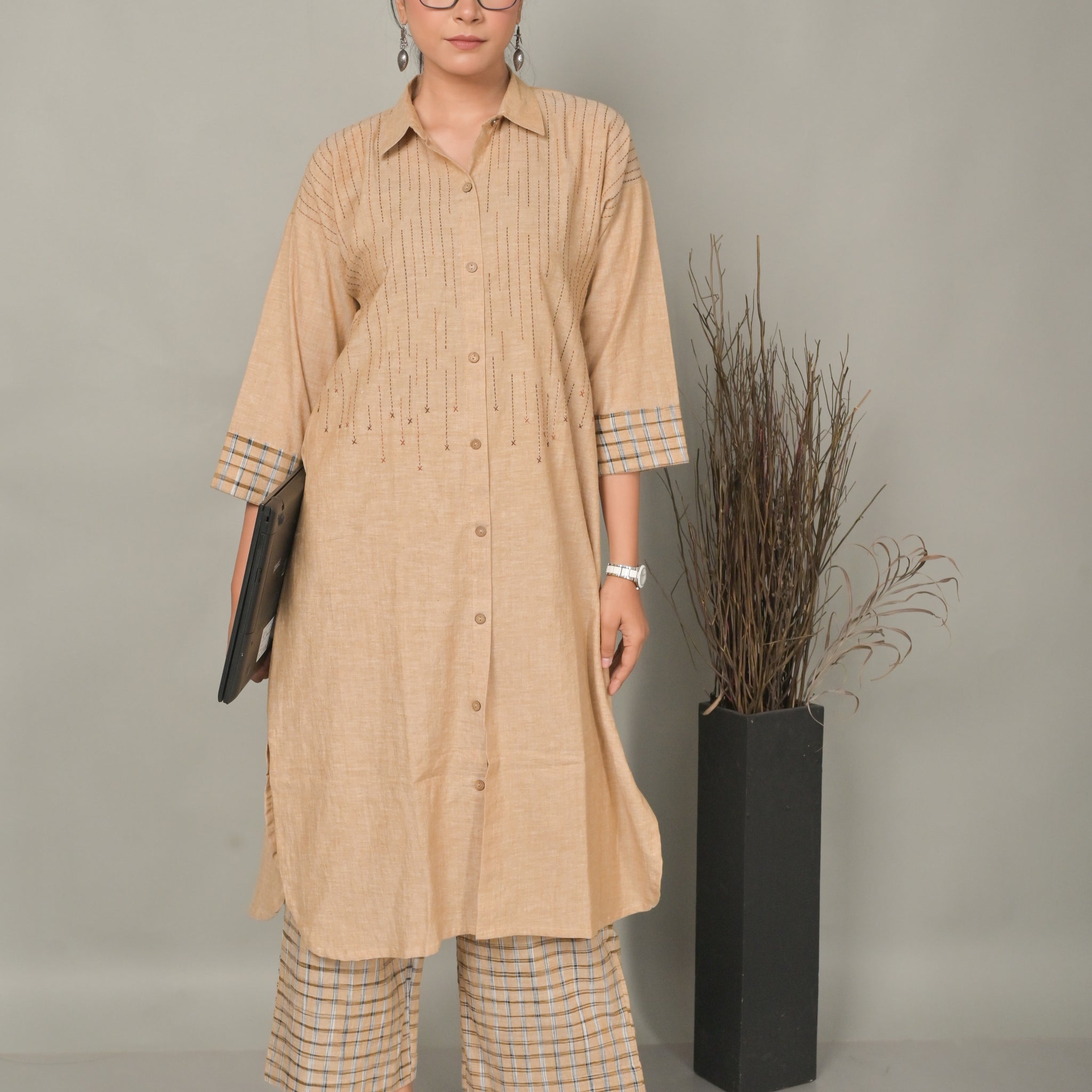 Beige Handwoven Kantha Anti-Fit kurta