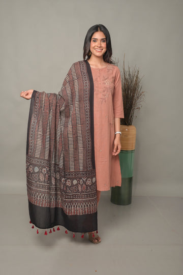 Dusty Pink A-line Co-ord set with Floral Hand Embroidery Detailing (Set of 2)