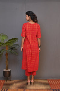 Red Zari Co-ord Set With Kantha Embroidery Detailing