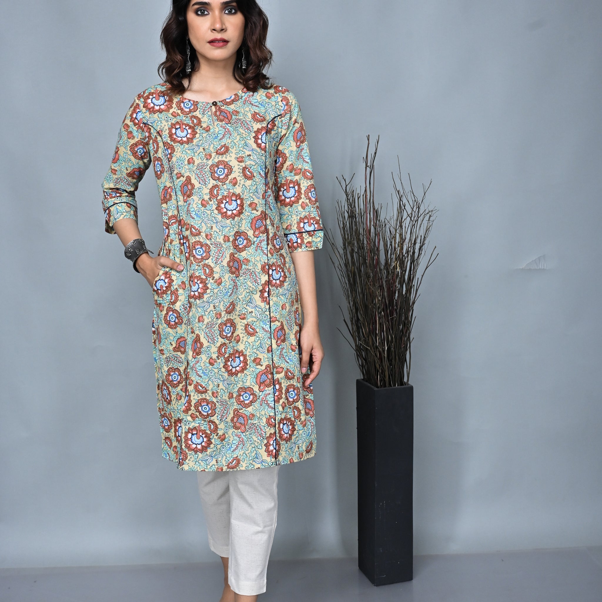 Yellow Floral Printed Straight Cut Kurta