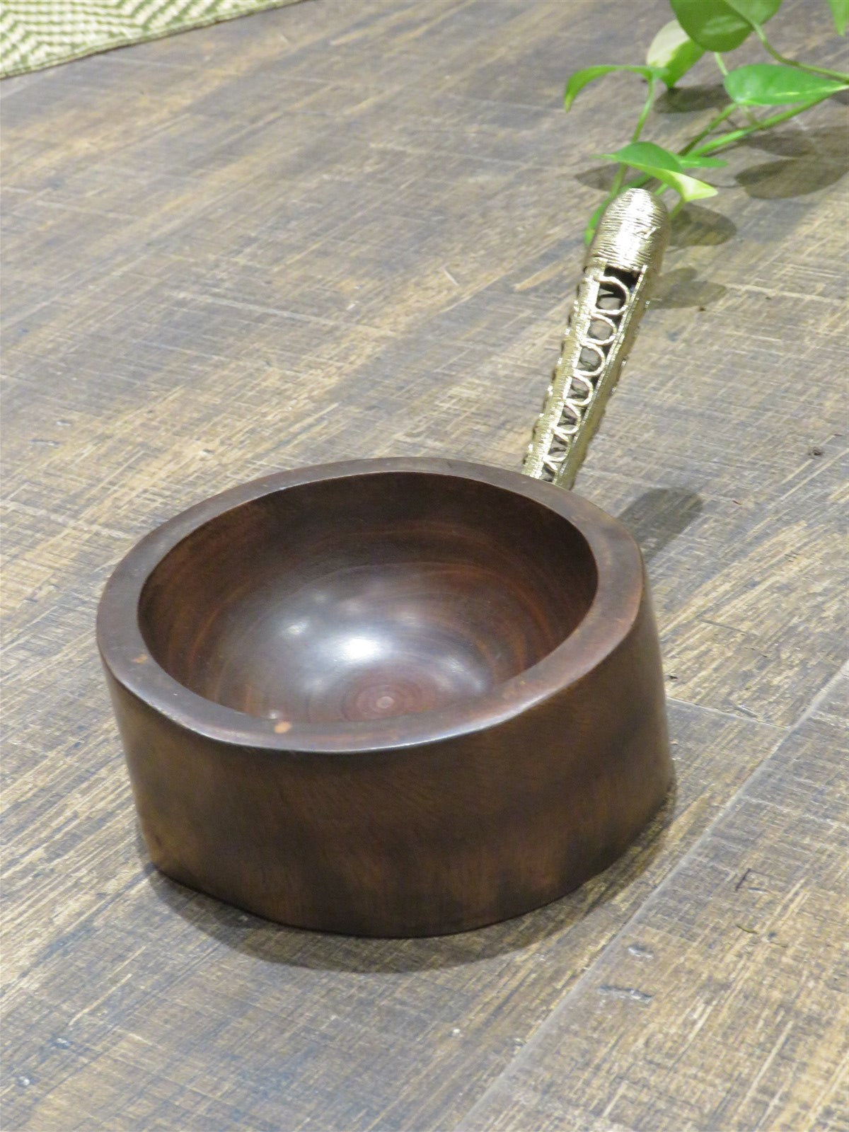 Wood & Dhokra Craft Serving Bowl With Dhokra Handle