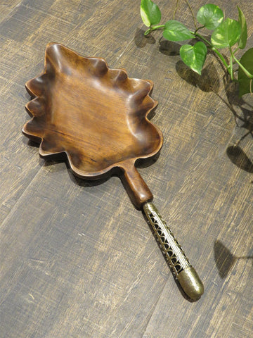Wood & Dhokra Craft Serving Leaf Platter With Dhokra Handle