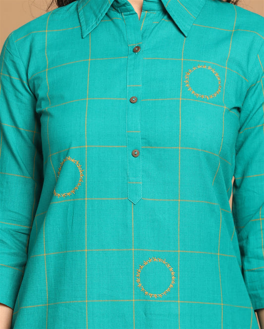 Green Cotton Checked Shirt Collar Kurta and Circle Hand Embroidery Detailing